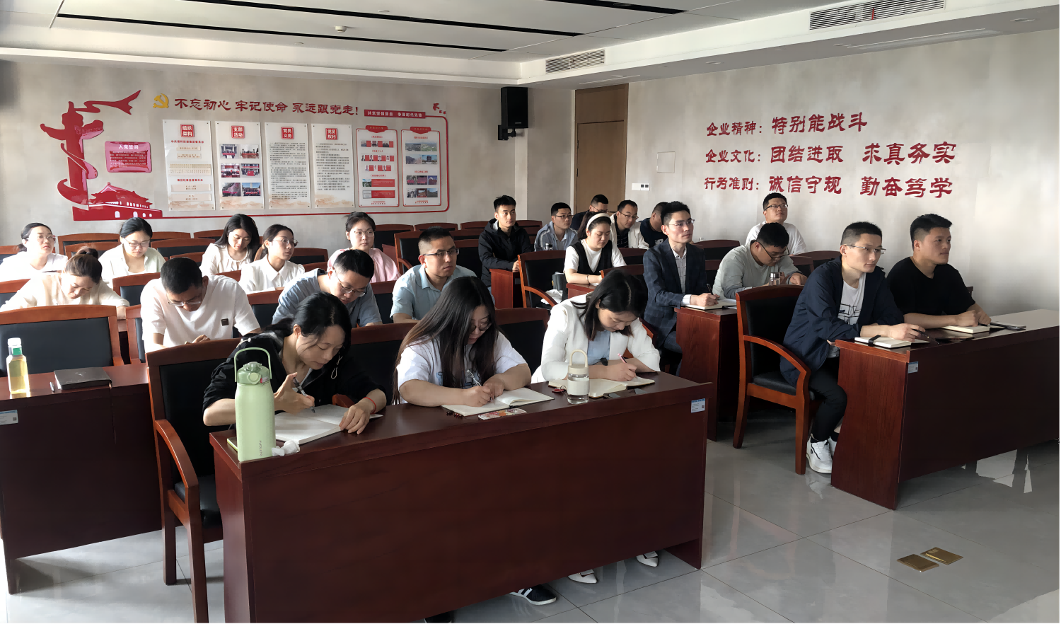 圖片2(1).png 圖片2(1).png